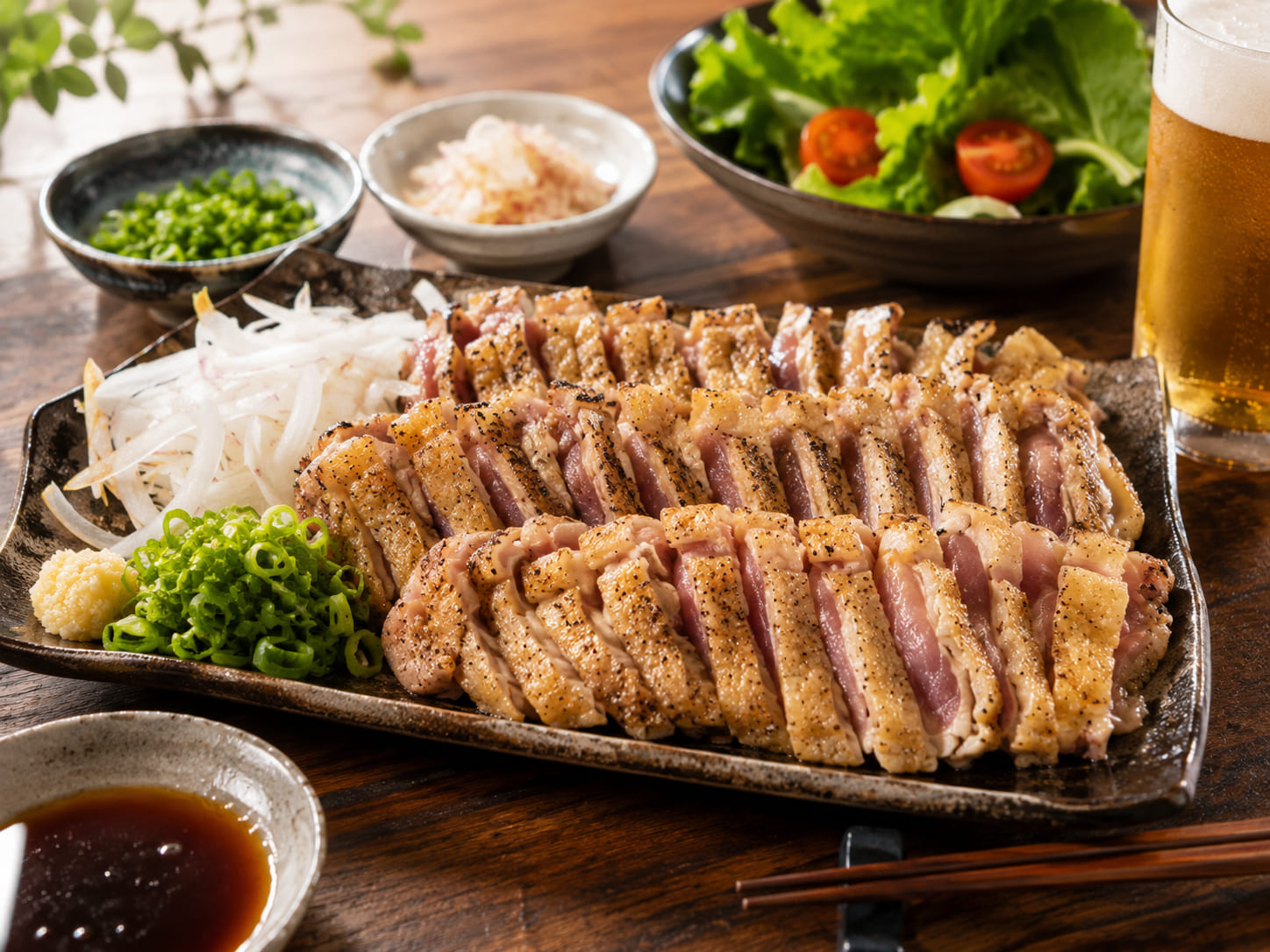 赤鶏タタキのモモとムネ